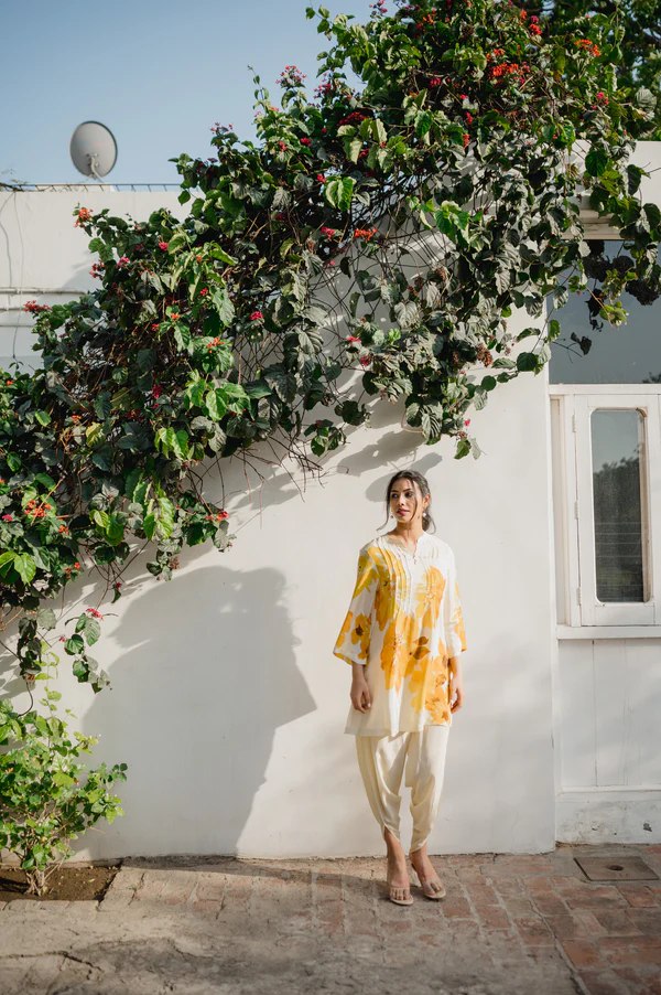 SEHER YELLOW FLORAL PRINTED SUIT